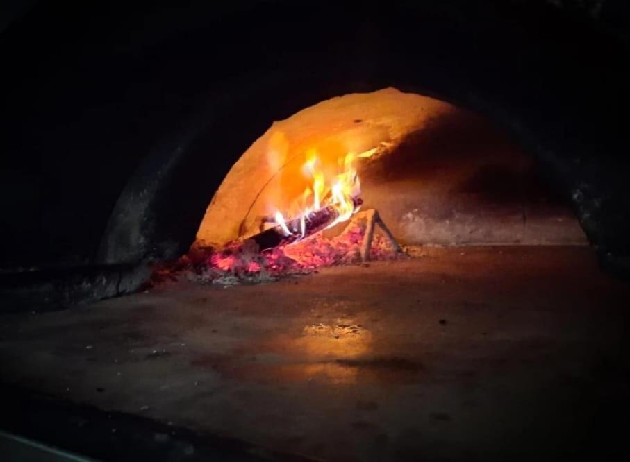 Malvaglia Ristorante Pizzeria Al Posta, Con Alogio酒店 外观 照片