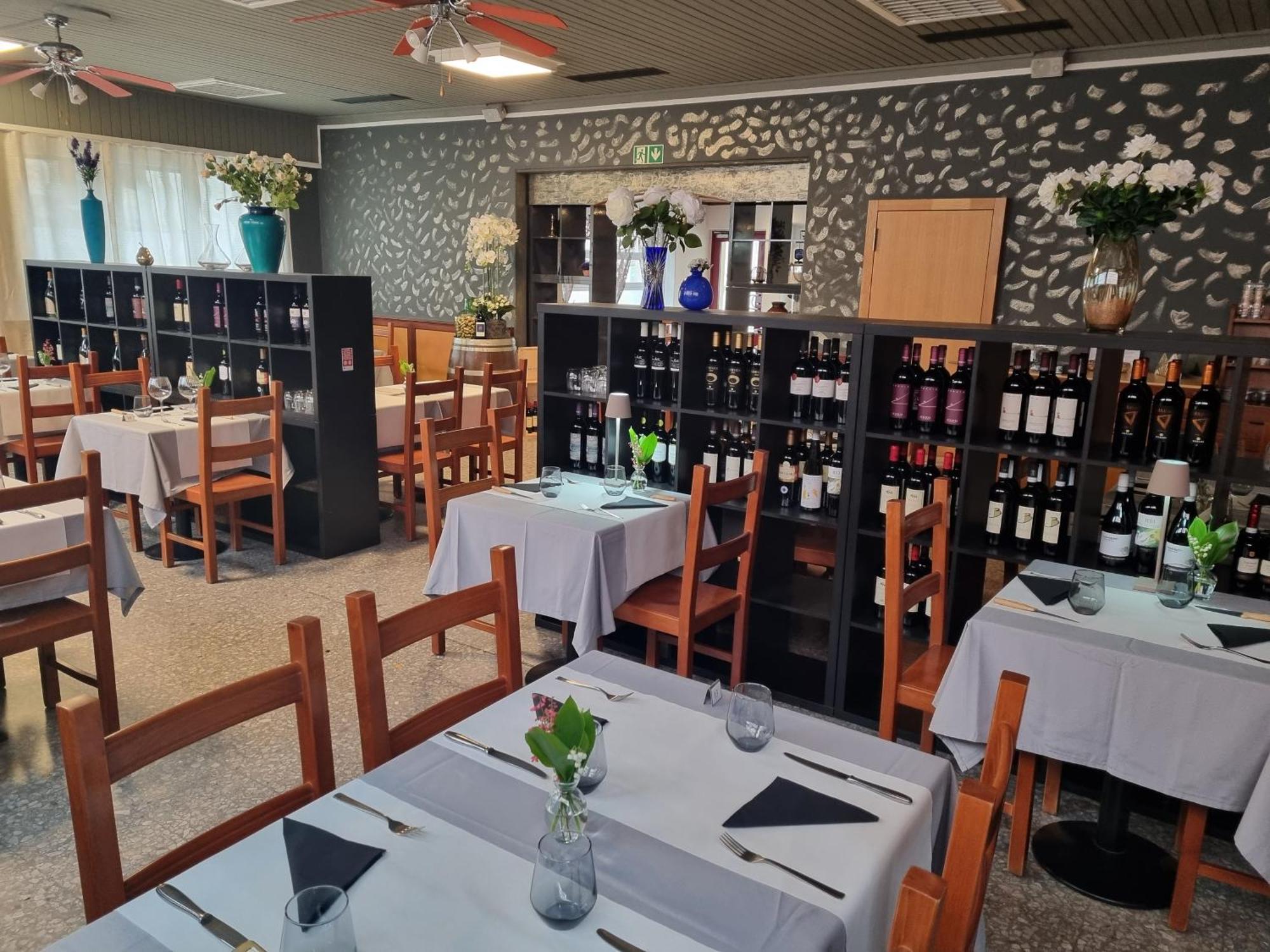 Malvaglia Ristorante Pizzeria Al Posta, Con Alogio酒店 外观 照片
